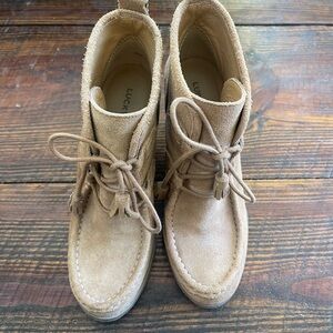 Lucky Brand Beige Suede Lace-Up Boots